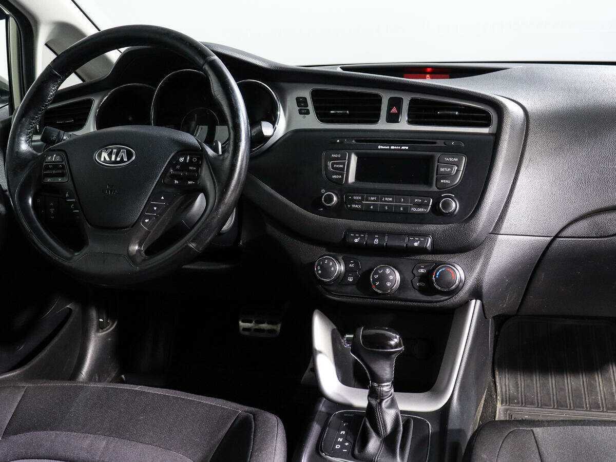 Купить Kia Ceed, 2012, 147 000 км.. Фото: #9