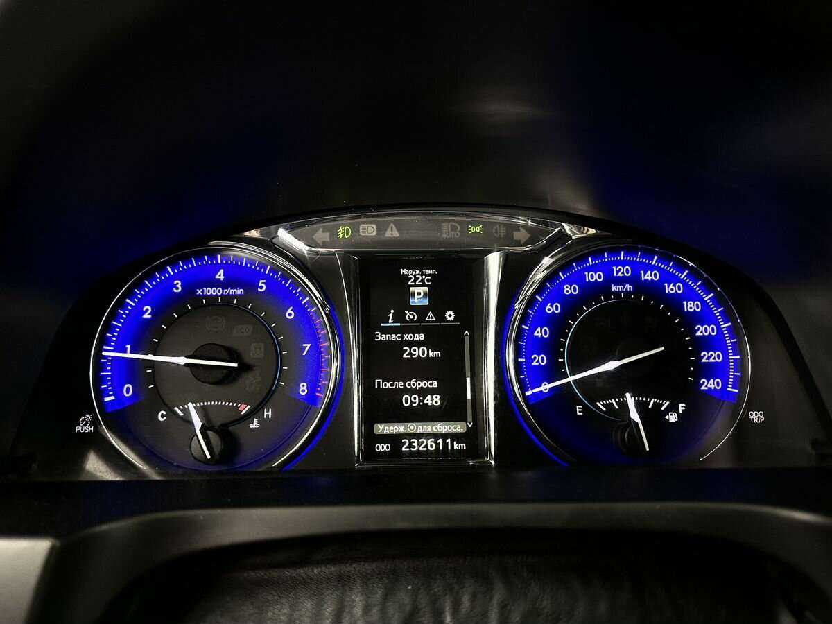 Купить Toyota Camry, 2016, 232 610 км.. Фото: #10
