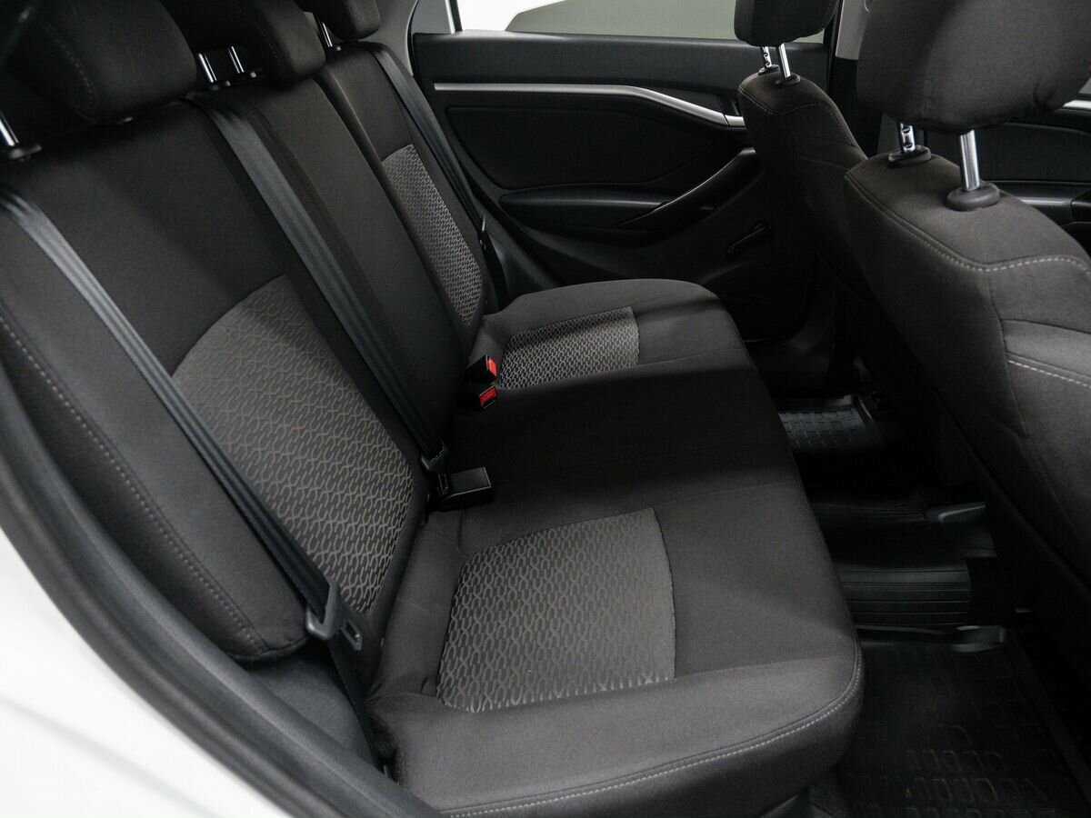 Купить Lada (ВАЗ) Vesta, 2017, 125 000 км.. Фото: #9