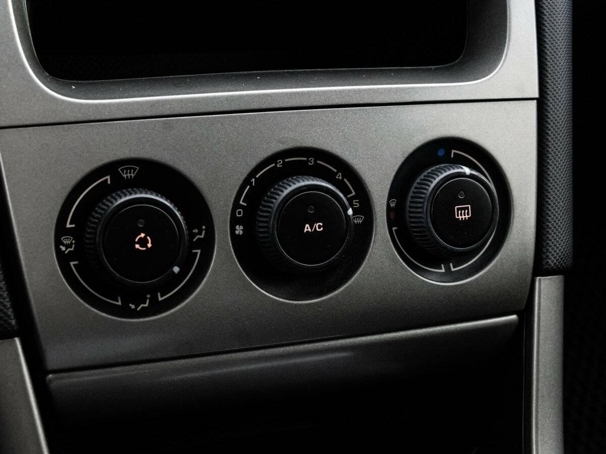 Купить Peugeot 308, 2012, 131 351 км.. Фото: #10