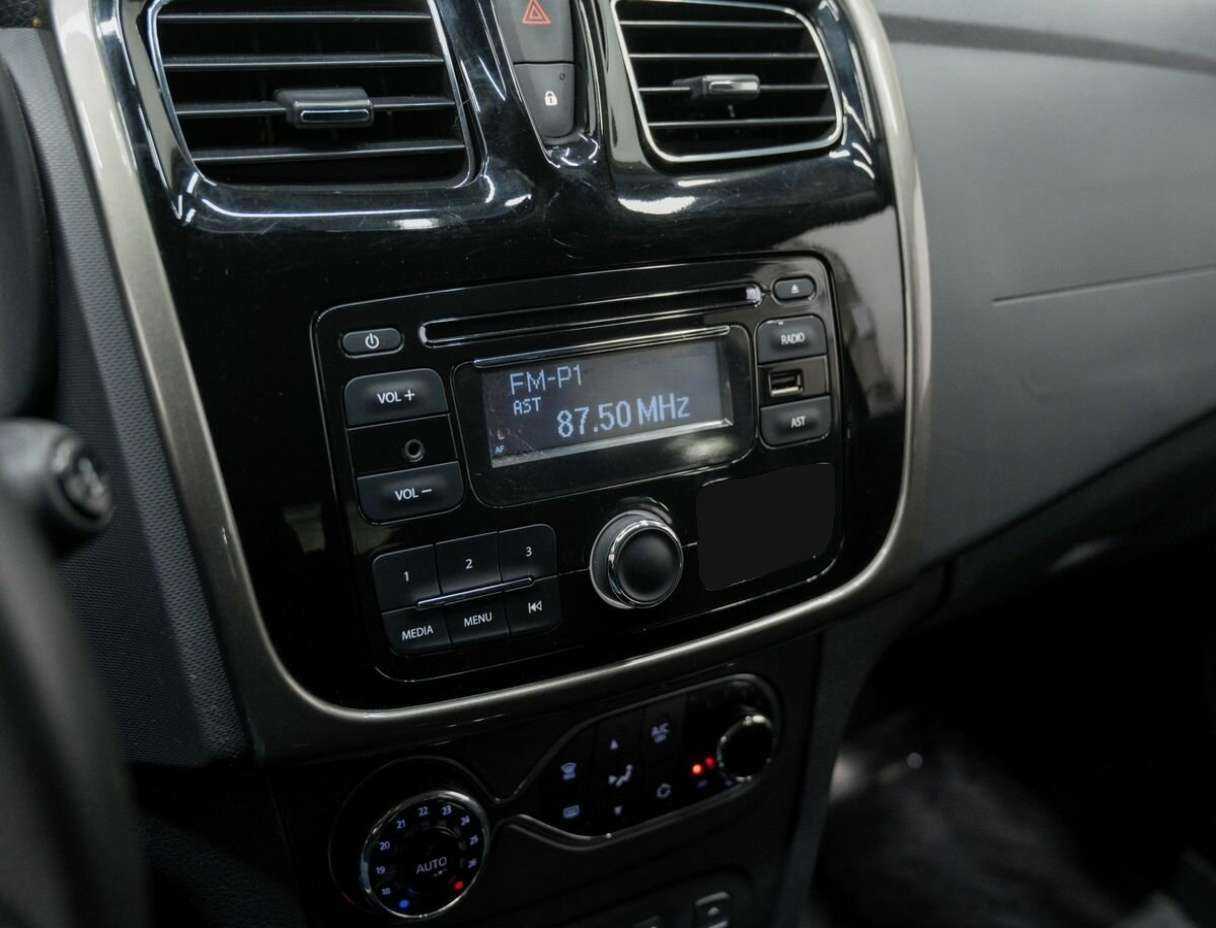 Купить Renault Sandero, 2015, 75 888 км.. Фото: #21