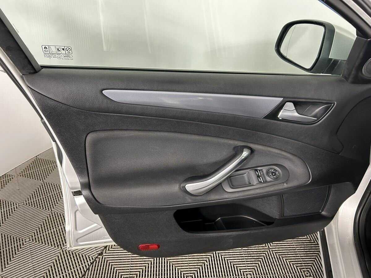 Купить Ford Mondeo, 2012, 238 546 км.. Фото: #7