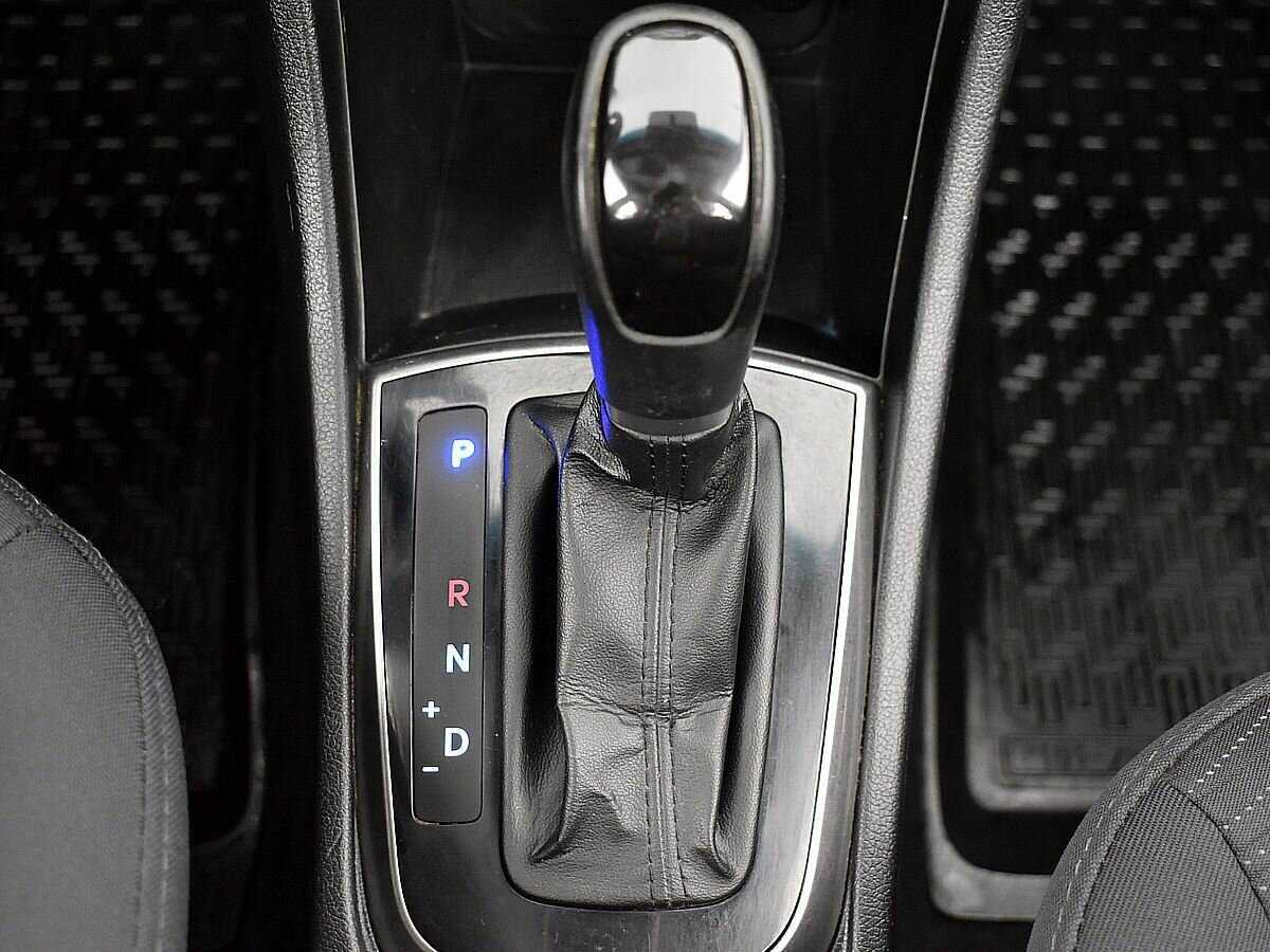 Купить Hyundai Solaris, 2015, 105 137 км.. Фото: #14