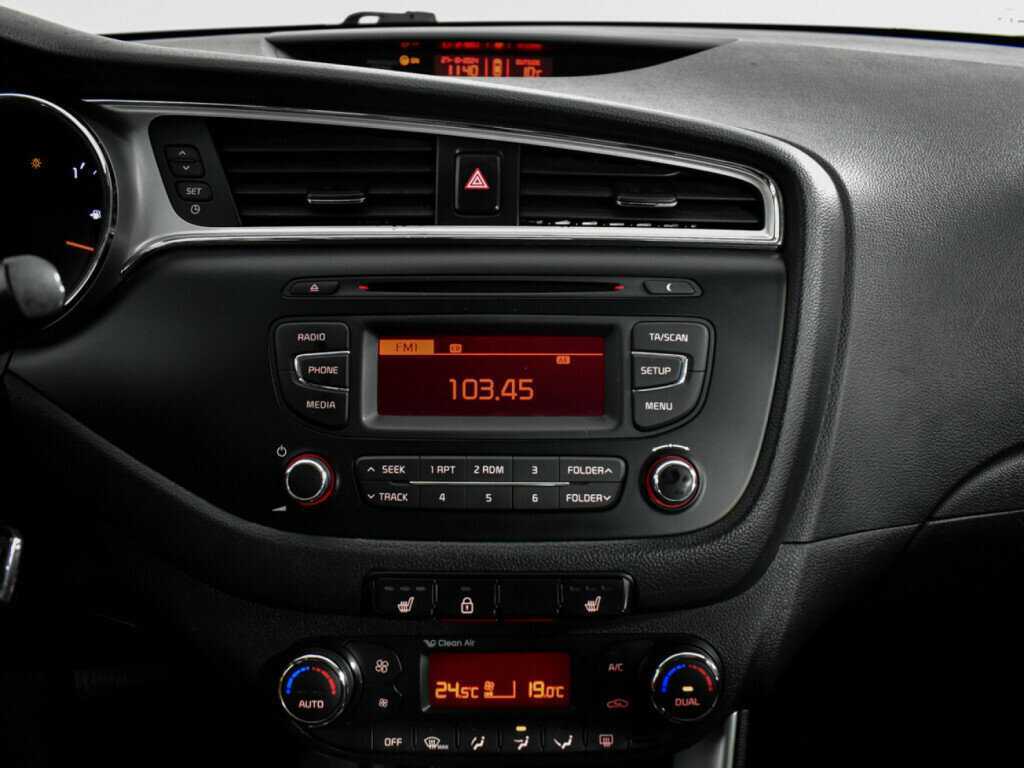 Купить Kia Ceed, 2017, 142 250 км.. Фото: #14