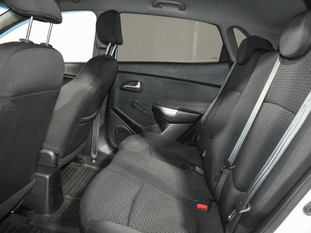 Купить Kia Rio, 2016, 200 000 км.. Фото: #10