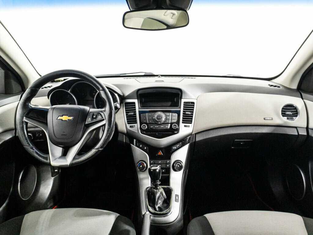 Купить Chevrolet Cruze, 2012, 249 467 км.. Фото: #12