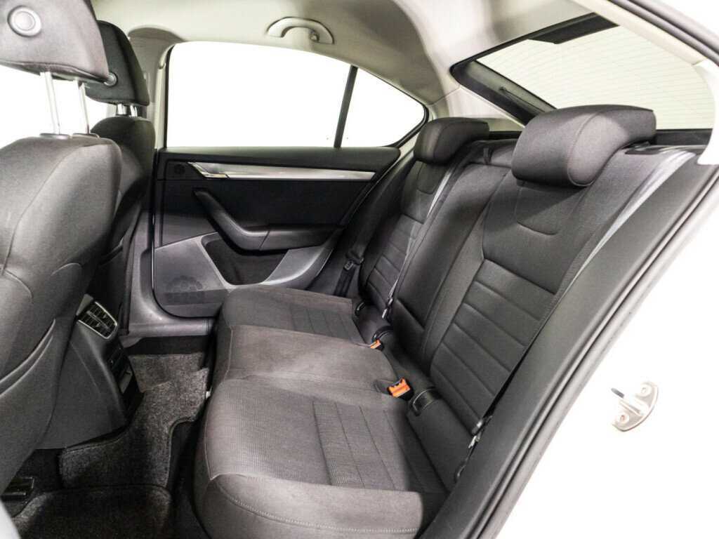 Купить Skoda Octavia, 2014, 124 895 км.. Фото: #9