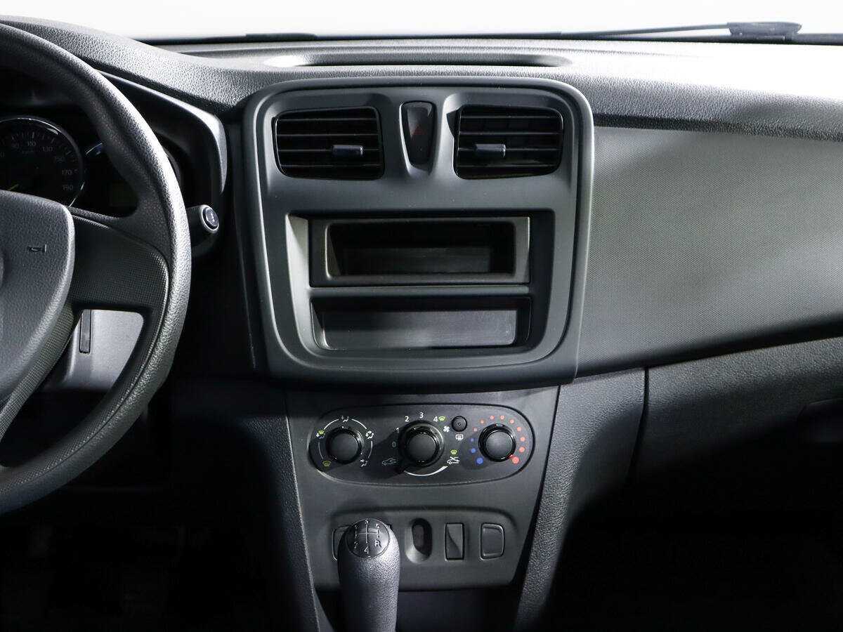 Купить Renault Logan, 2018, 32 000 км.. Фото: #12