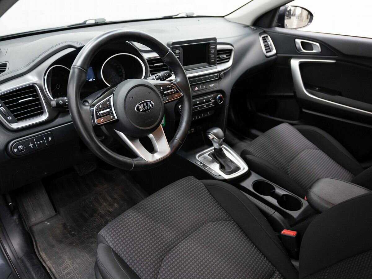 Купить Kia Ceed, 2018, 81 840 км.. Фото: #6