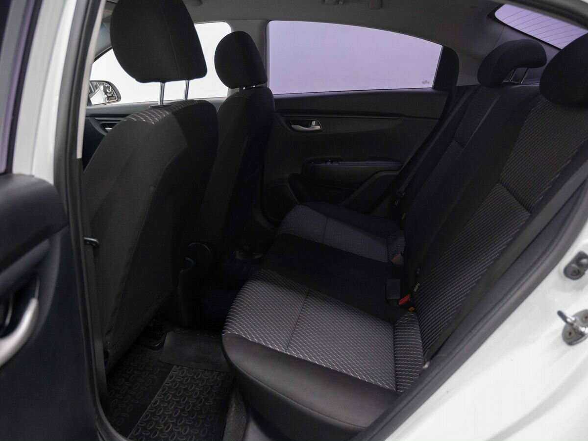 Купить Kia Rio, 2018, 139 000 км.. Фото: #8