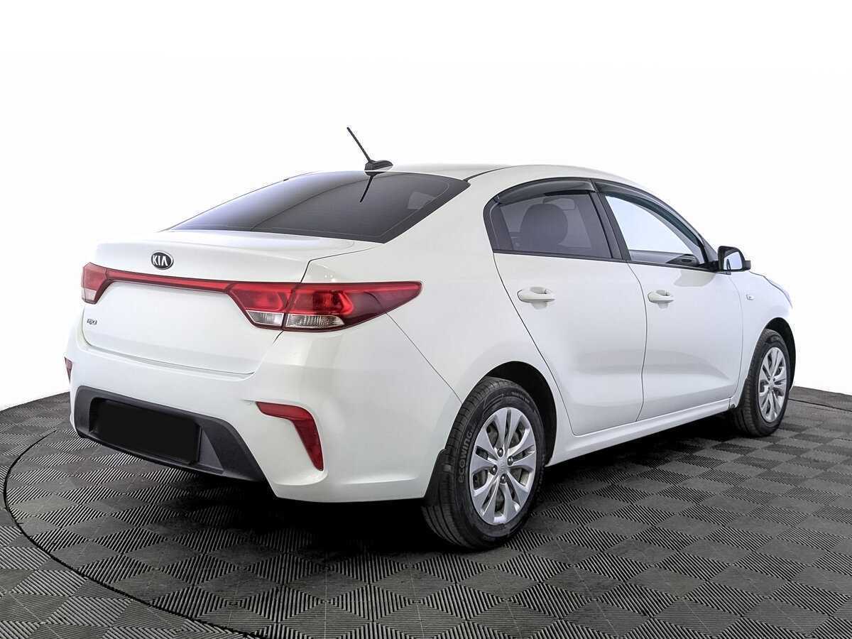 Купить Kia Rio, 2018, 121 000 км.. Фото: #4