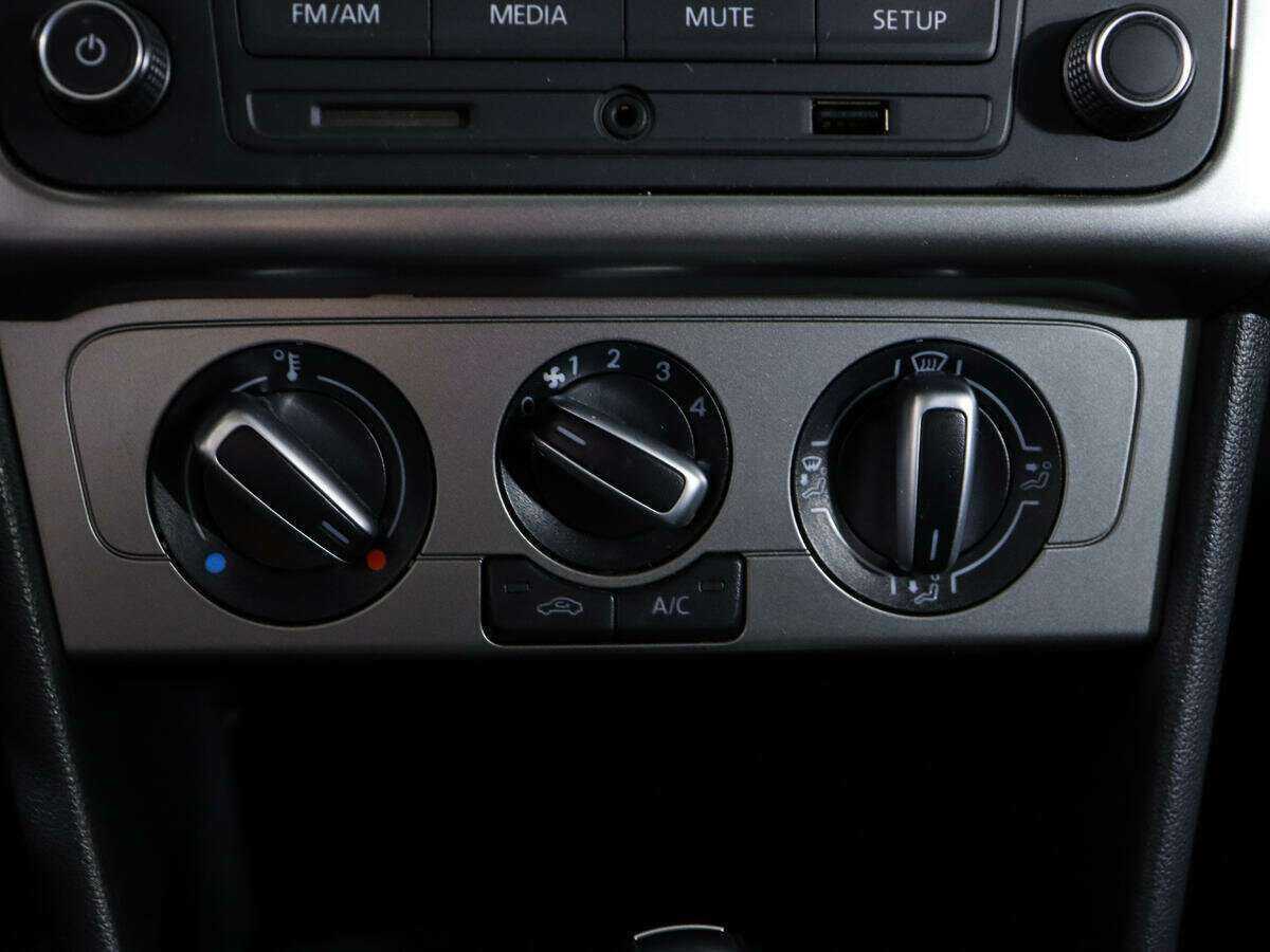 Купить Volkswagen Polo, 2019, 90 456 км.. Фото: #16