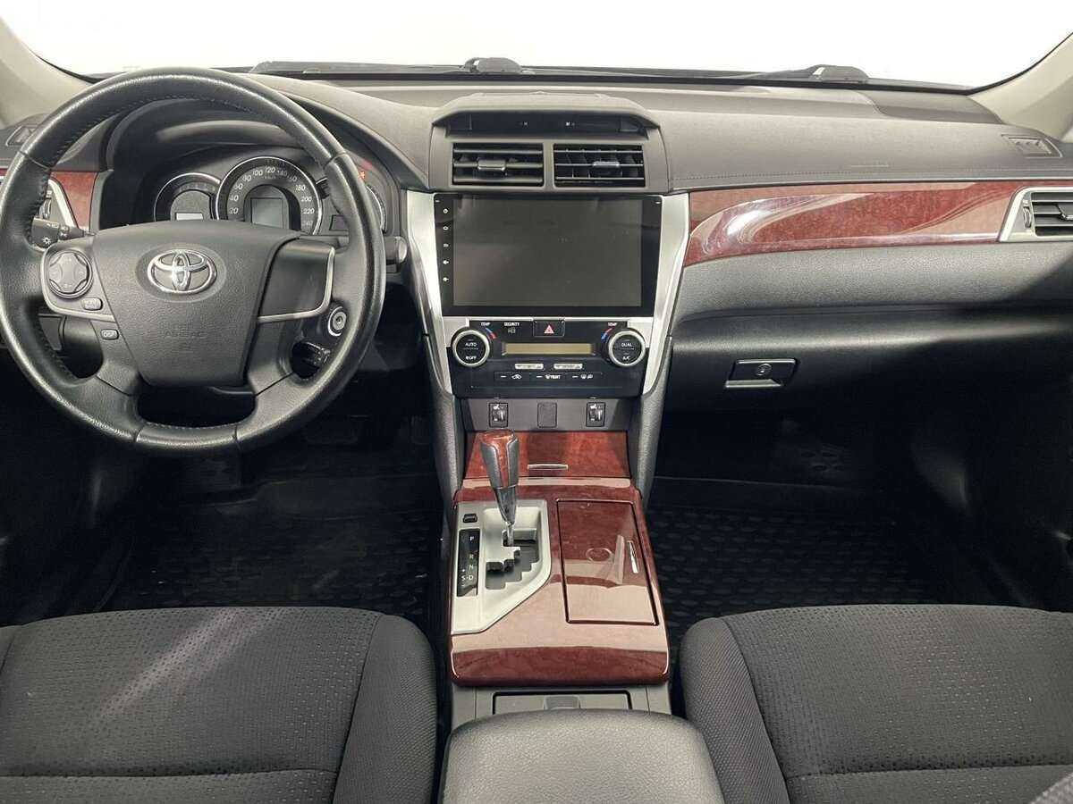 Купить Toyota Camry, 2012, 121 928 км.. Фото: #6
