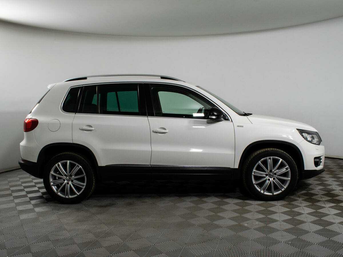 Купить Volkswagen Tiguan, 2013, 137 530 км.. Фото: #3