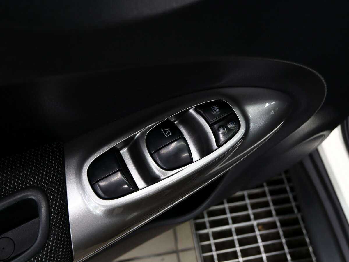 Купить Nissan Juke, 2012, 242 000 км.. Фото: #13