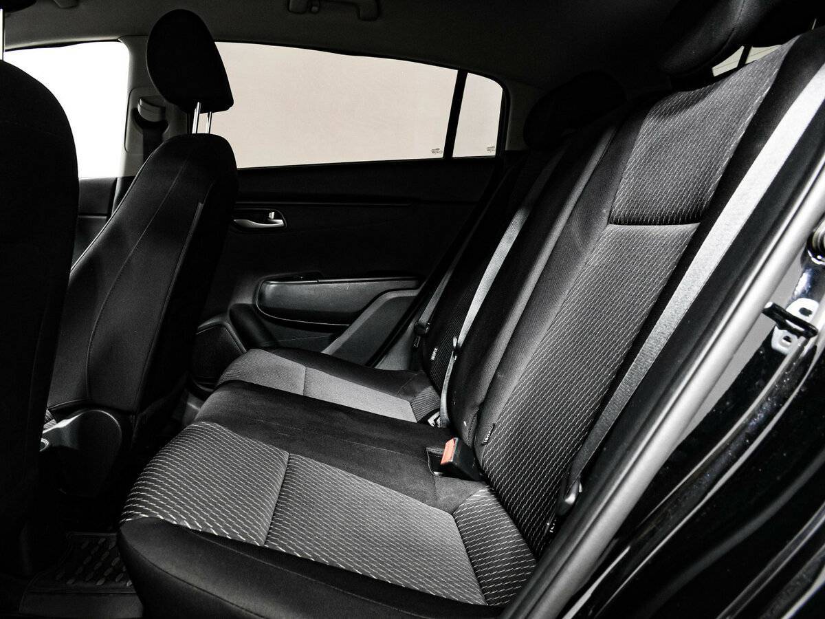 Купить Kia Rio, 2018, 79 999 км.. Фото: #13