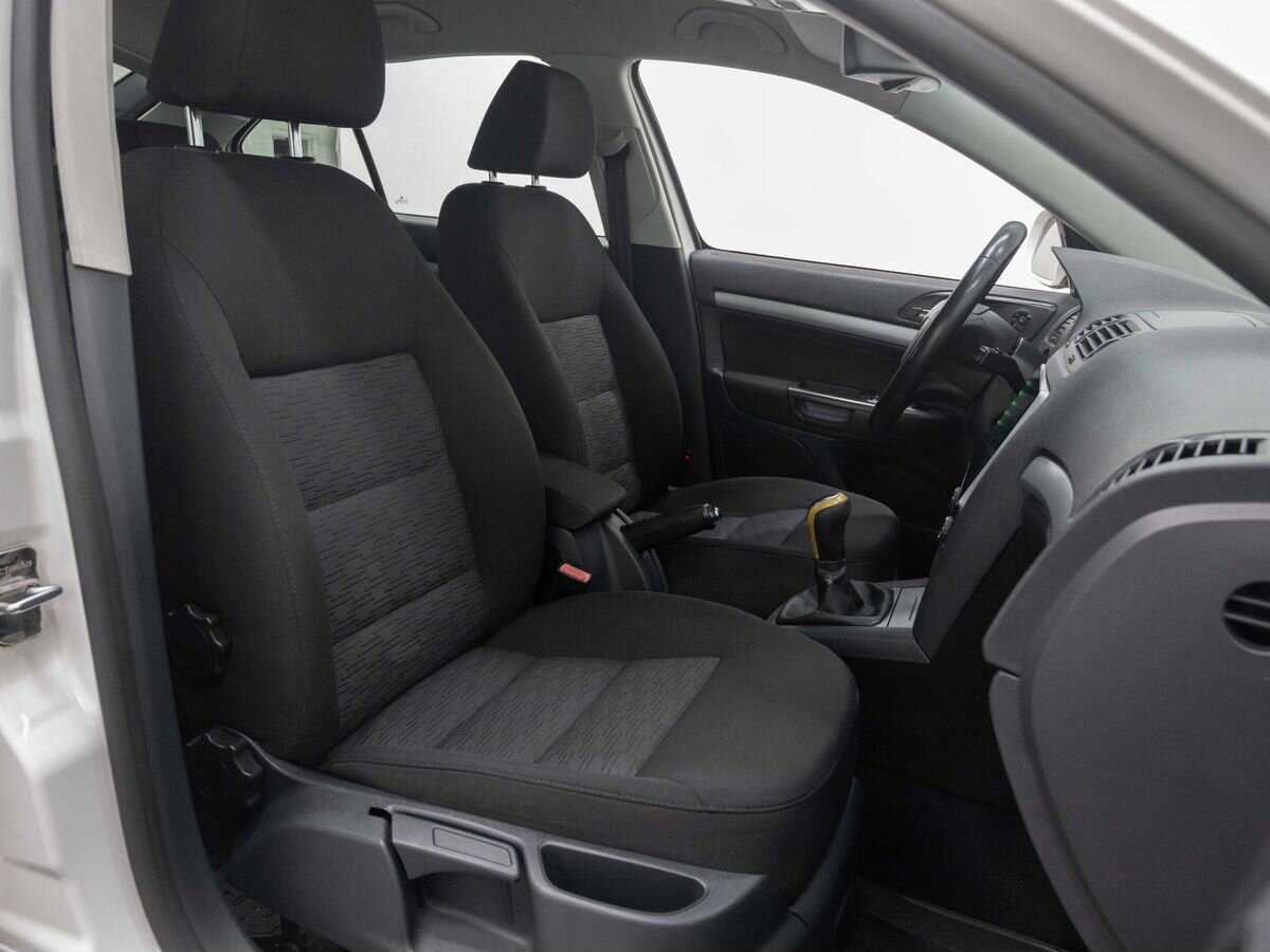 Купить Skoda Octavia, 2012, 194 196 км.. Фото: #11