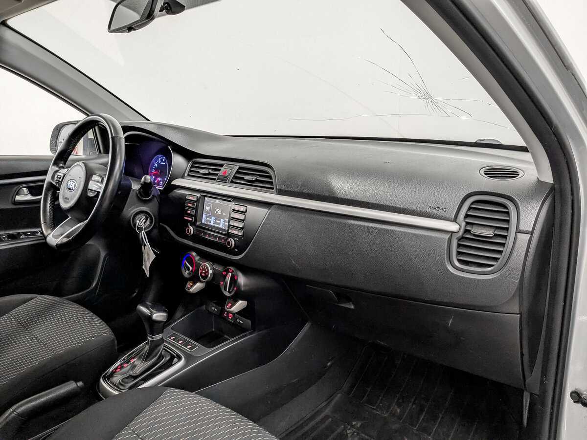 Купить Kia Rio, 2020, 189 225 км.. Фото: #10