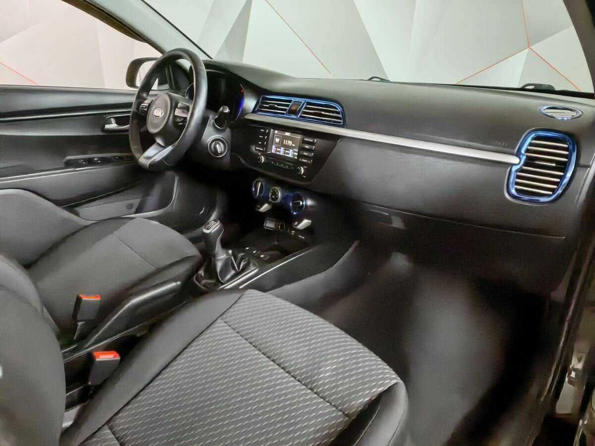 Купить Kia Rio, 2017, 239 531 км.. Фото: #8