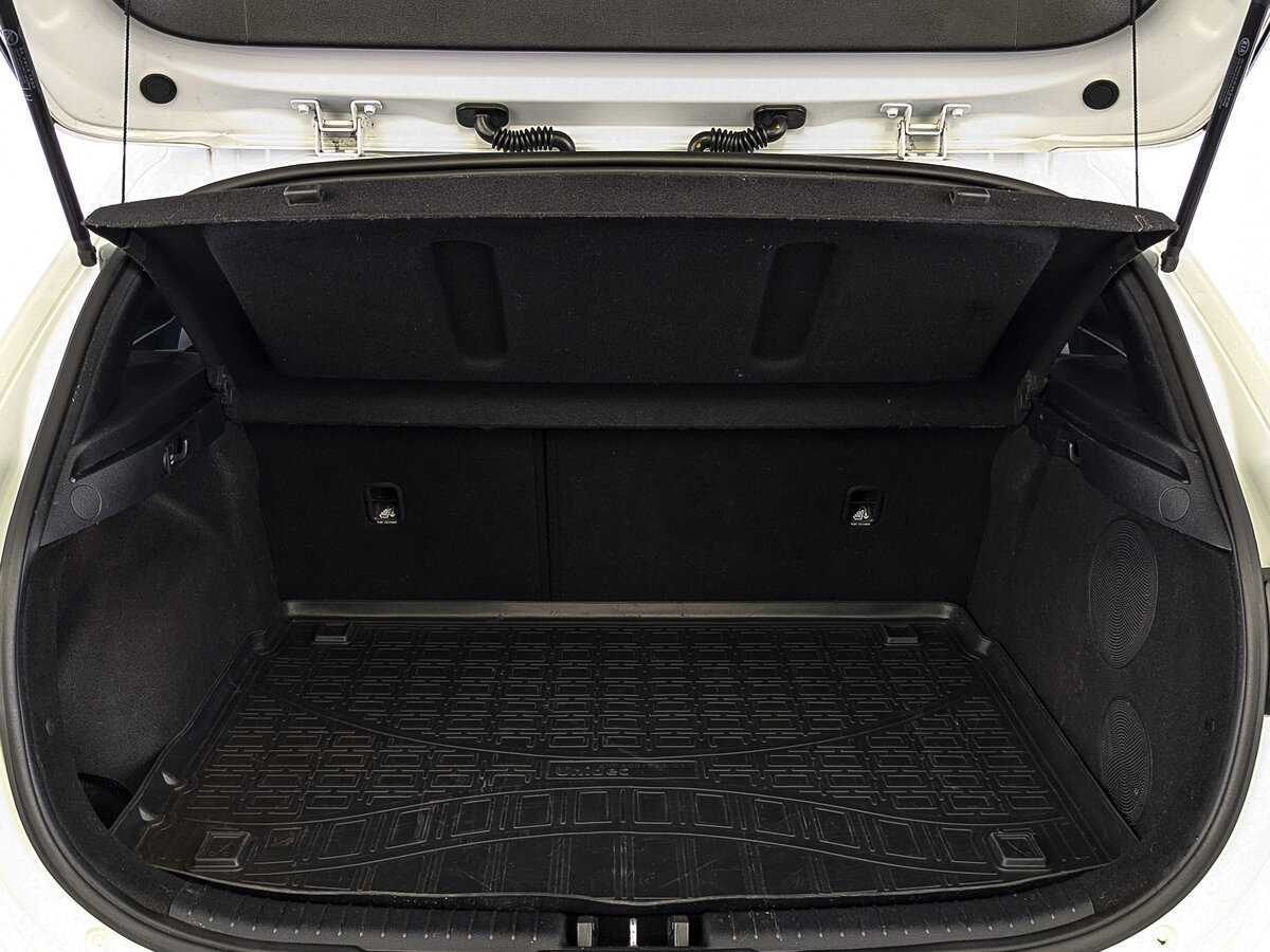 Купить Kia Ceed, 2019, 97 434 км.. Фото: #9