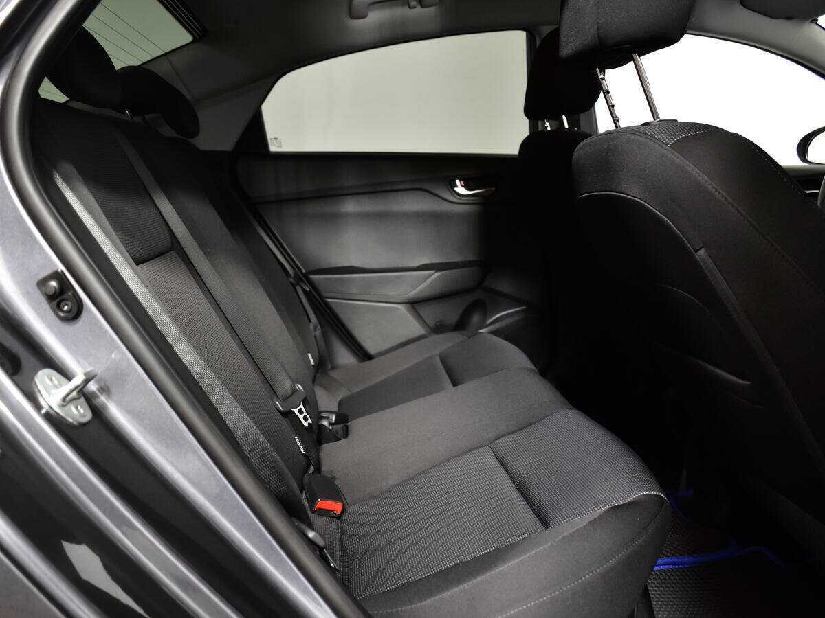 Купить Hyundai Solaris, 2021, 115 550 км.. Фото: #9