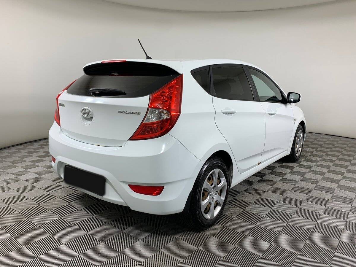 Купить Hyundai Solaris, 2013, 236 946 км.. Фото: #4