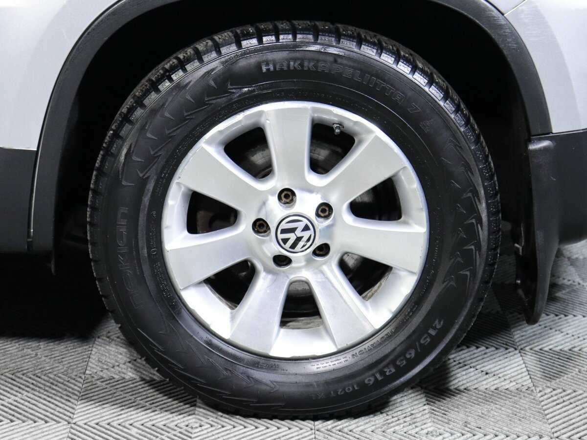 Купить Volkswagen Tiguan, 2012, 219 135 км.. Фото: #11