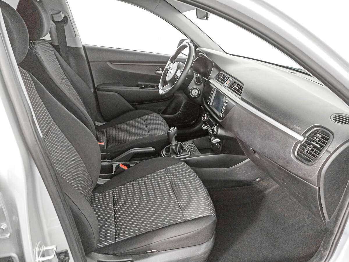 Купить Kia Rio, 2018, 84 893 км.. Фото: #8