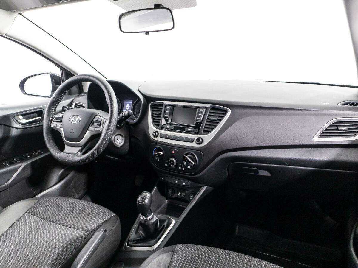 Купить Hyundai Solaris, 2017, 69 118 км.. Фото: #8