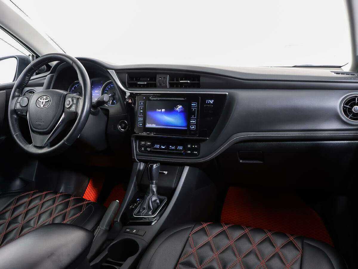 Купить Toyota Corolla, 2018, 73 300 км.. Фото: #8