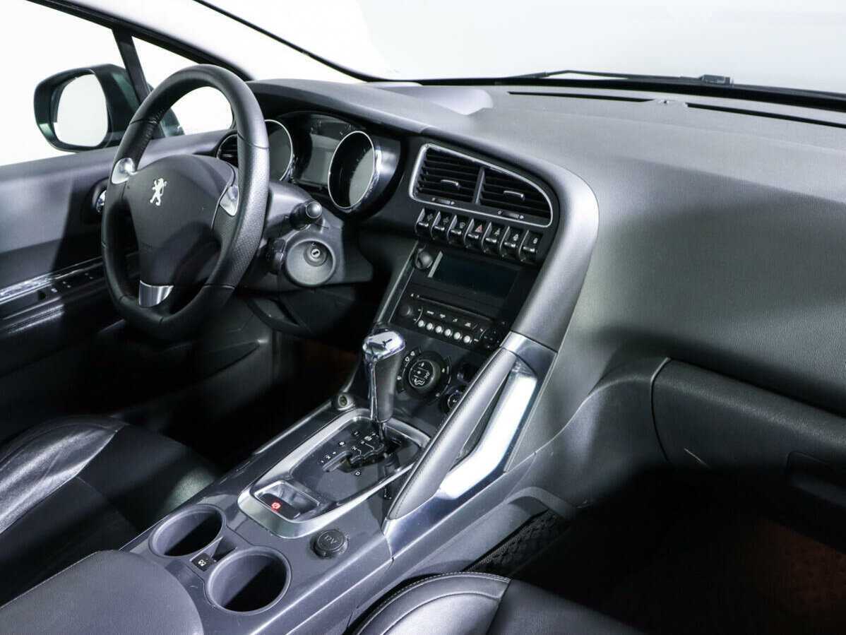 Купить Peugeot 3008, 2013, 145 570 км.. Фото: #8