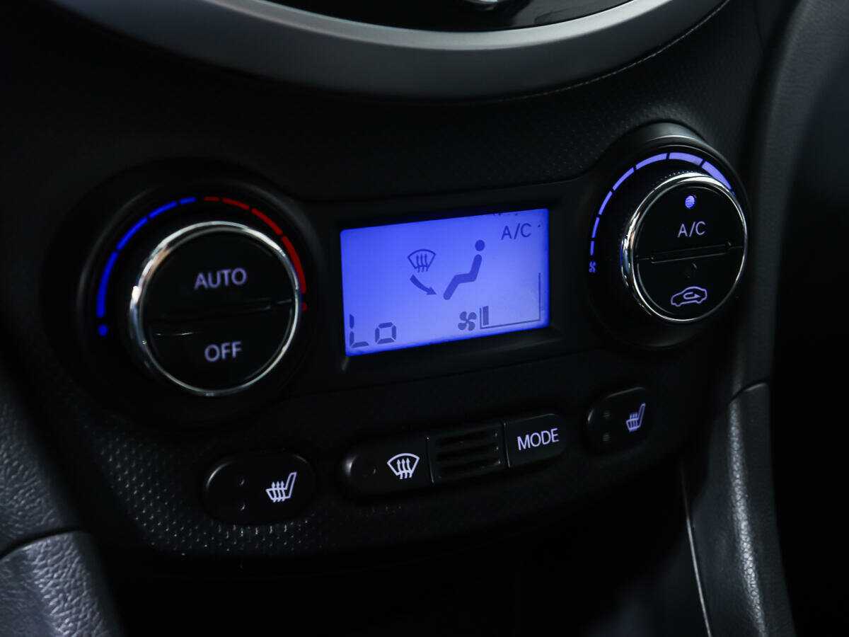 Купить Hyundai Solaris, 2012, 178 384 км.. Фото: #15