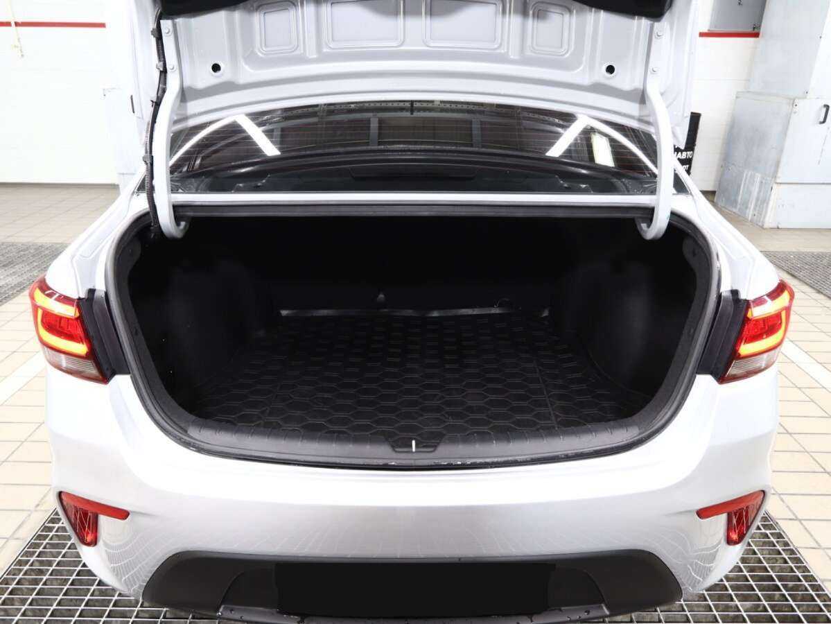 Купить Kia Rio, 2019, 212 600 км.. Фото: #4