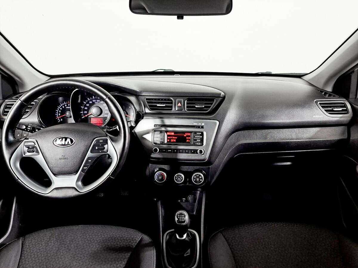 Купить Kia Rio, 2017, 127 600 км.. Фото: #9