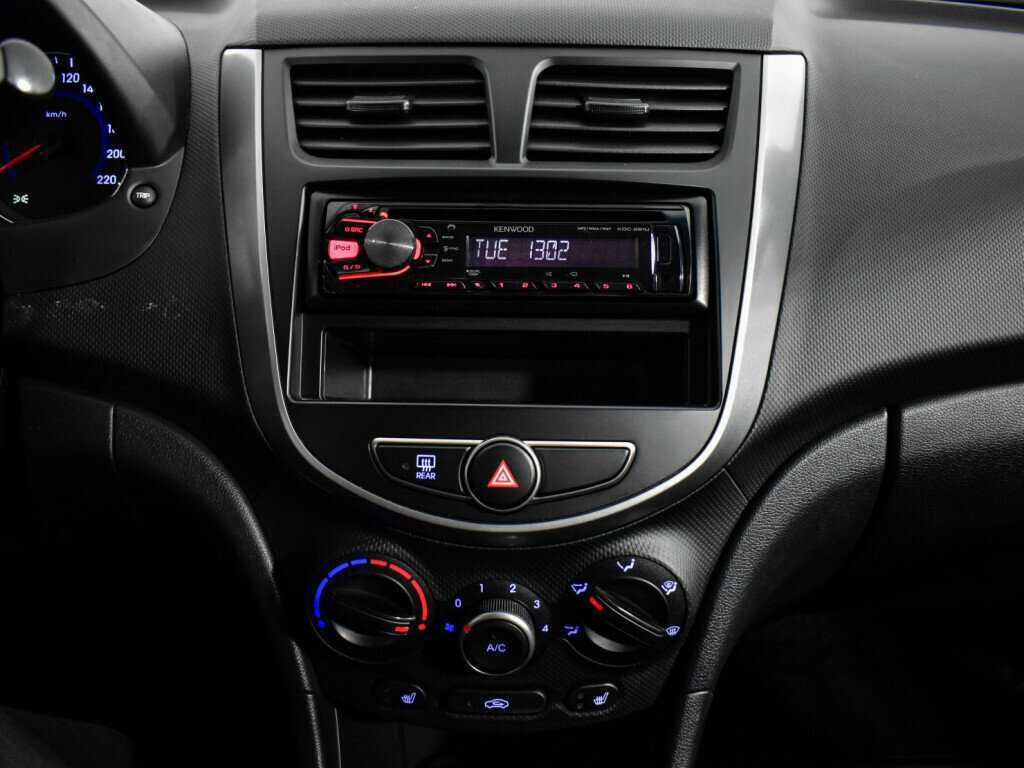 Купить Hyundai Solaris, 2015, 122 022 км.. Фото: #13