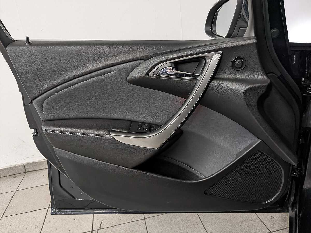 Купить Opel Astra, 2014, 138 873 км.. Фото: #16