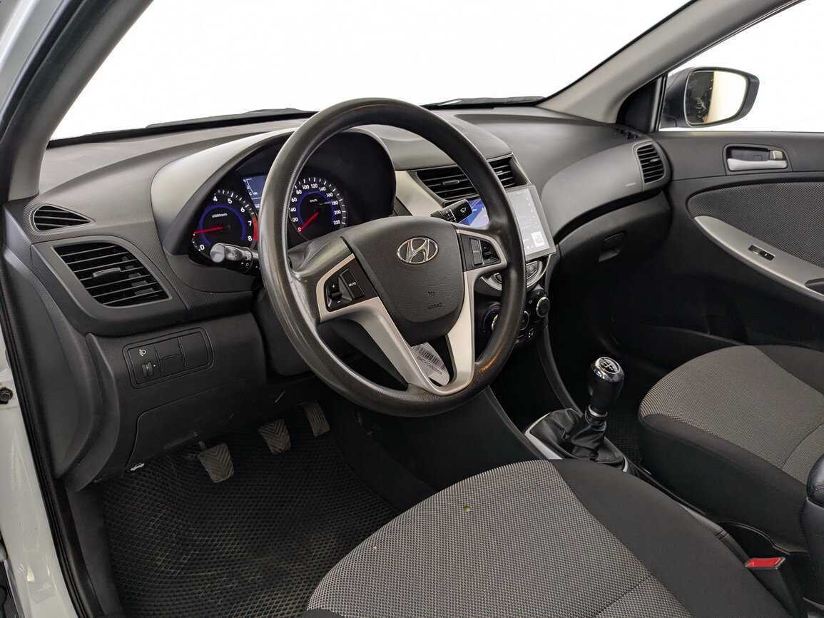Купить Hyundai Solaris, 2013, 201 000 км.. Фото: #14