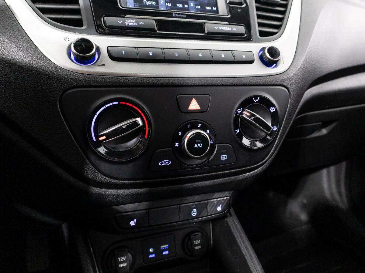 Купить Hyundai Solaris, 2017, 69 118 км.. Фото: #14