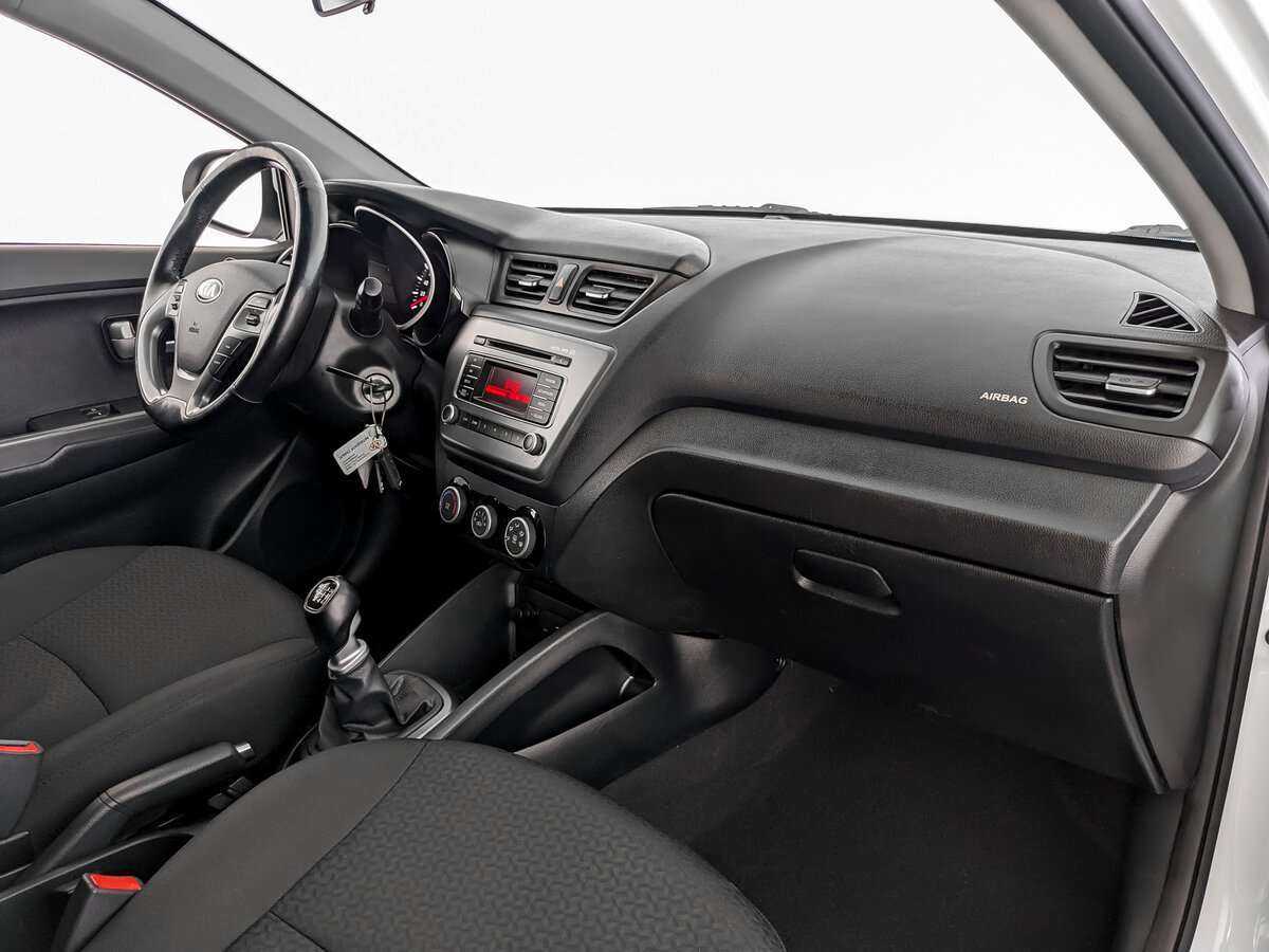 Купить Kia Rio, 2016, 92 868 км.. Фото: #8