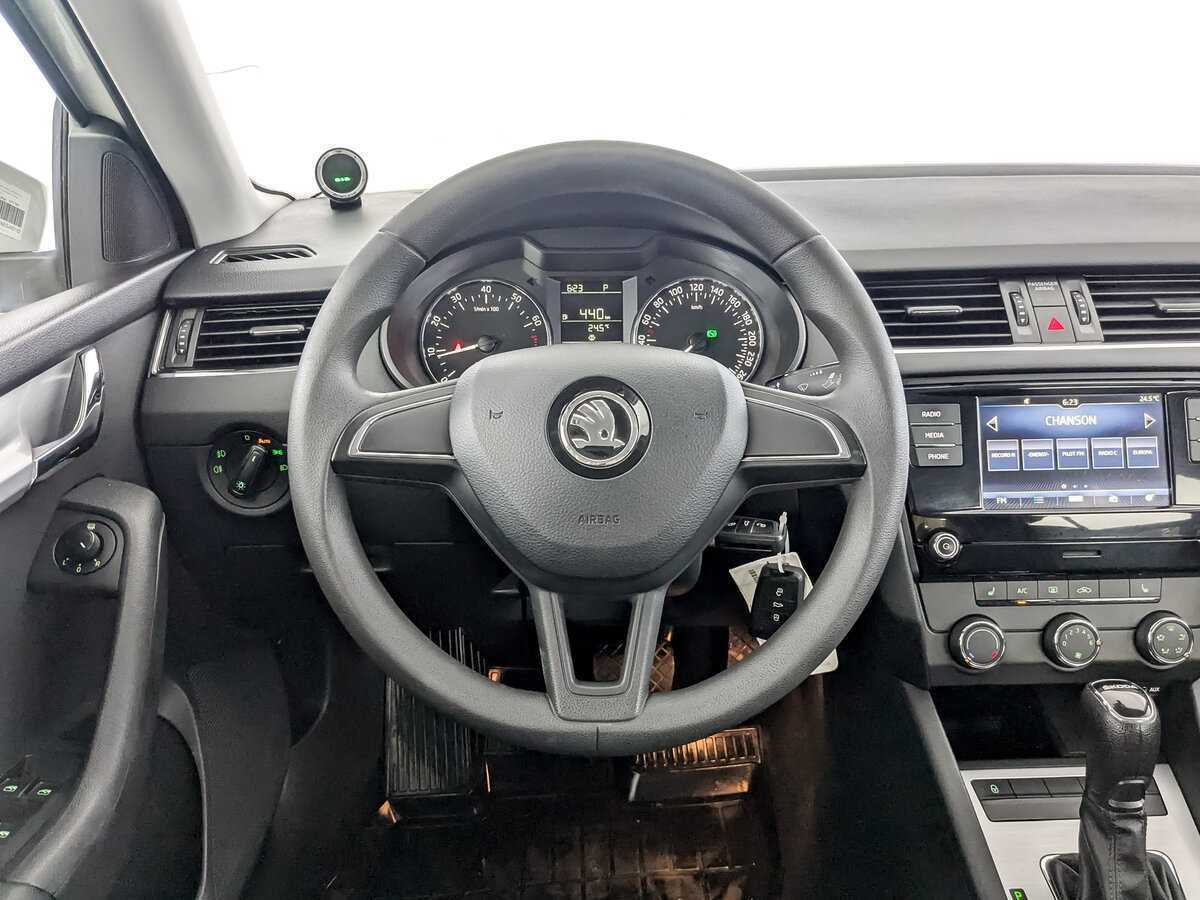Купить Skoda Octavia, 2017, 140 461 км.. Фото: #16