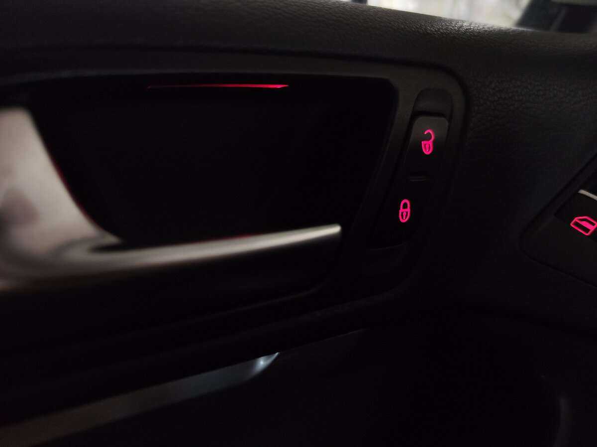 Купить Volkswagen Tiguan, 2012, 214 000 км.. Фото: #17