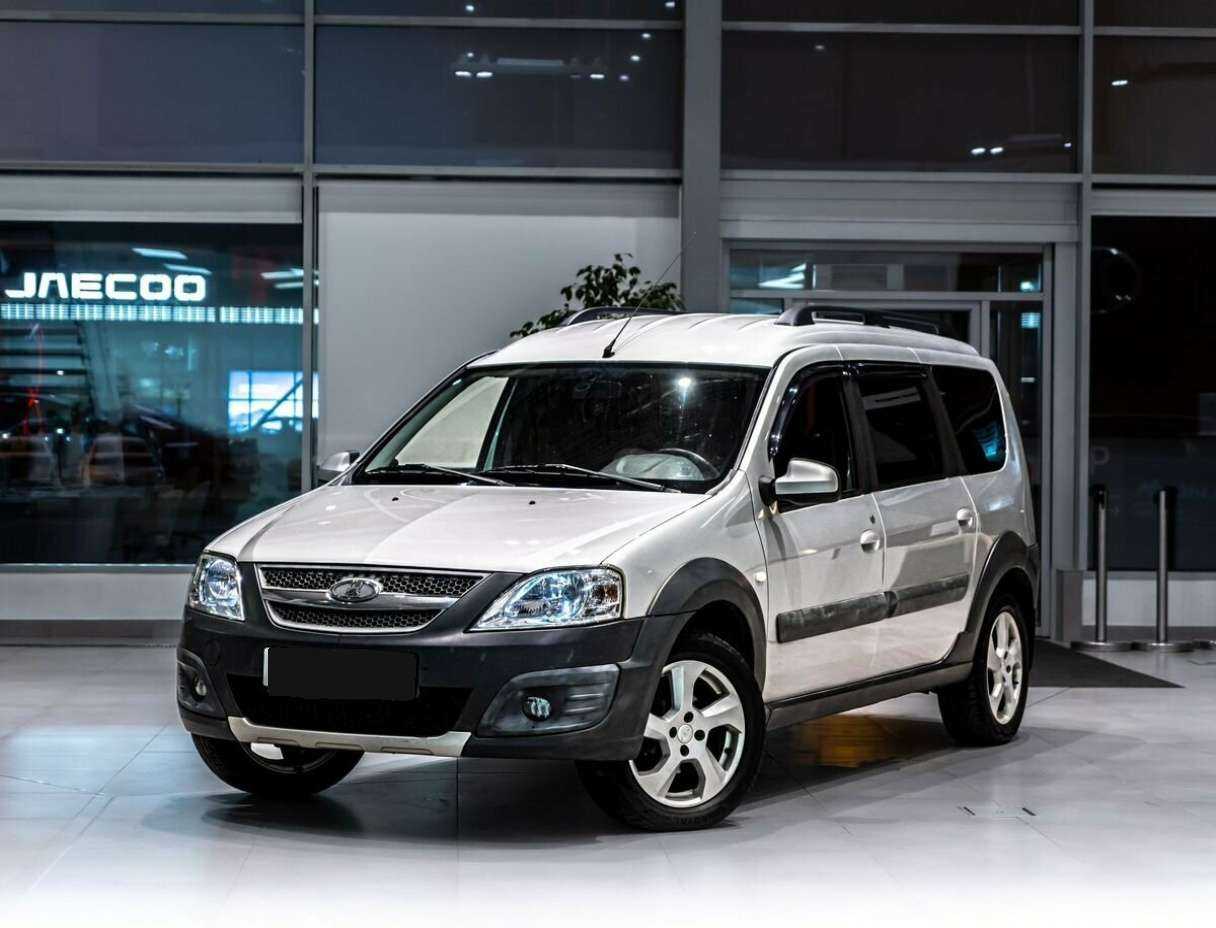 Купить Lada (ВАЗ) Largus, 2018, 107 000 км.. Посмотреть фото