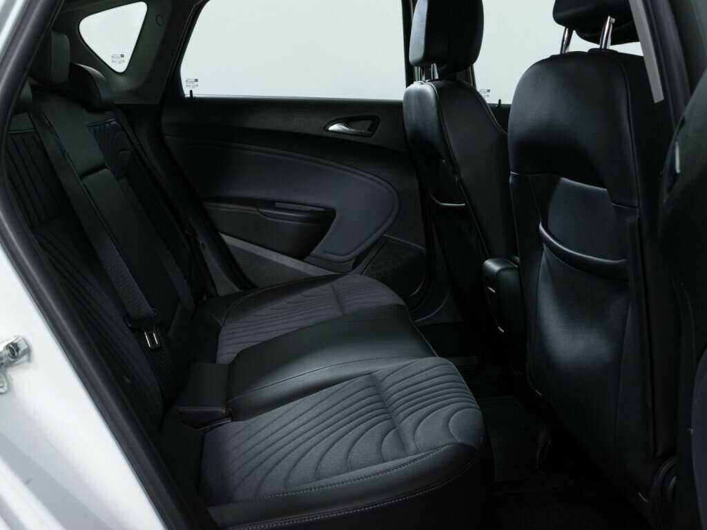 Купить Opel Astra, 2013, 99 029 км.. Фото: #9