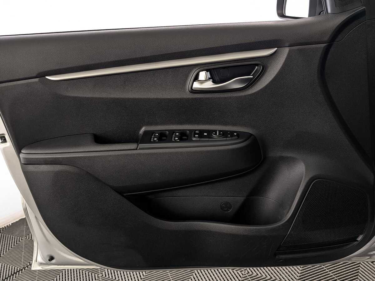 Купить Kia Rio, 2020, 94 590 км.. Фото: #18