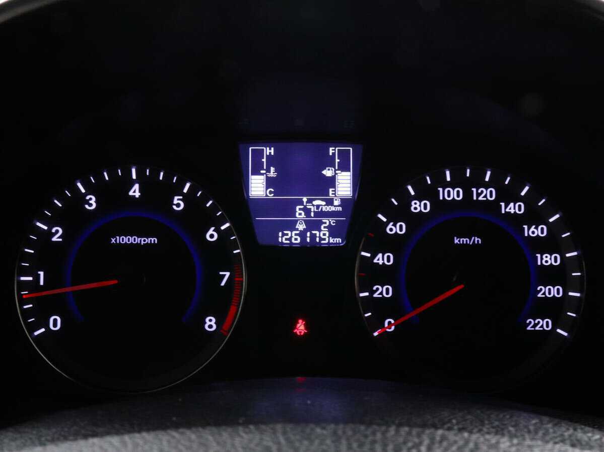 Купить Hyundai Solaris, 2015, 125 988 км.. Фото: #10