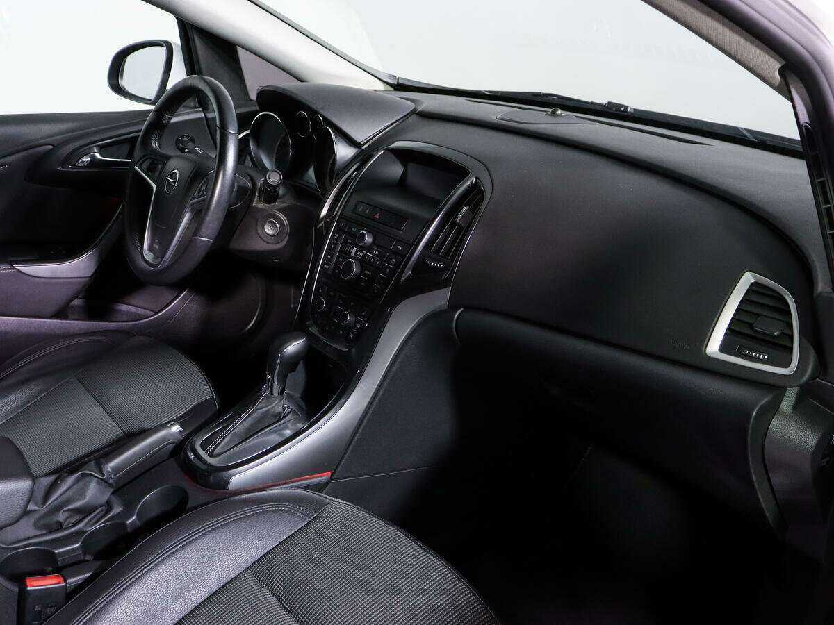 Купить Opel Astra, 2013, 98 000 км.. Фото: #8