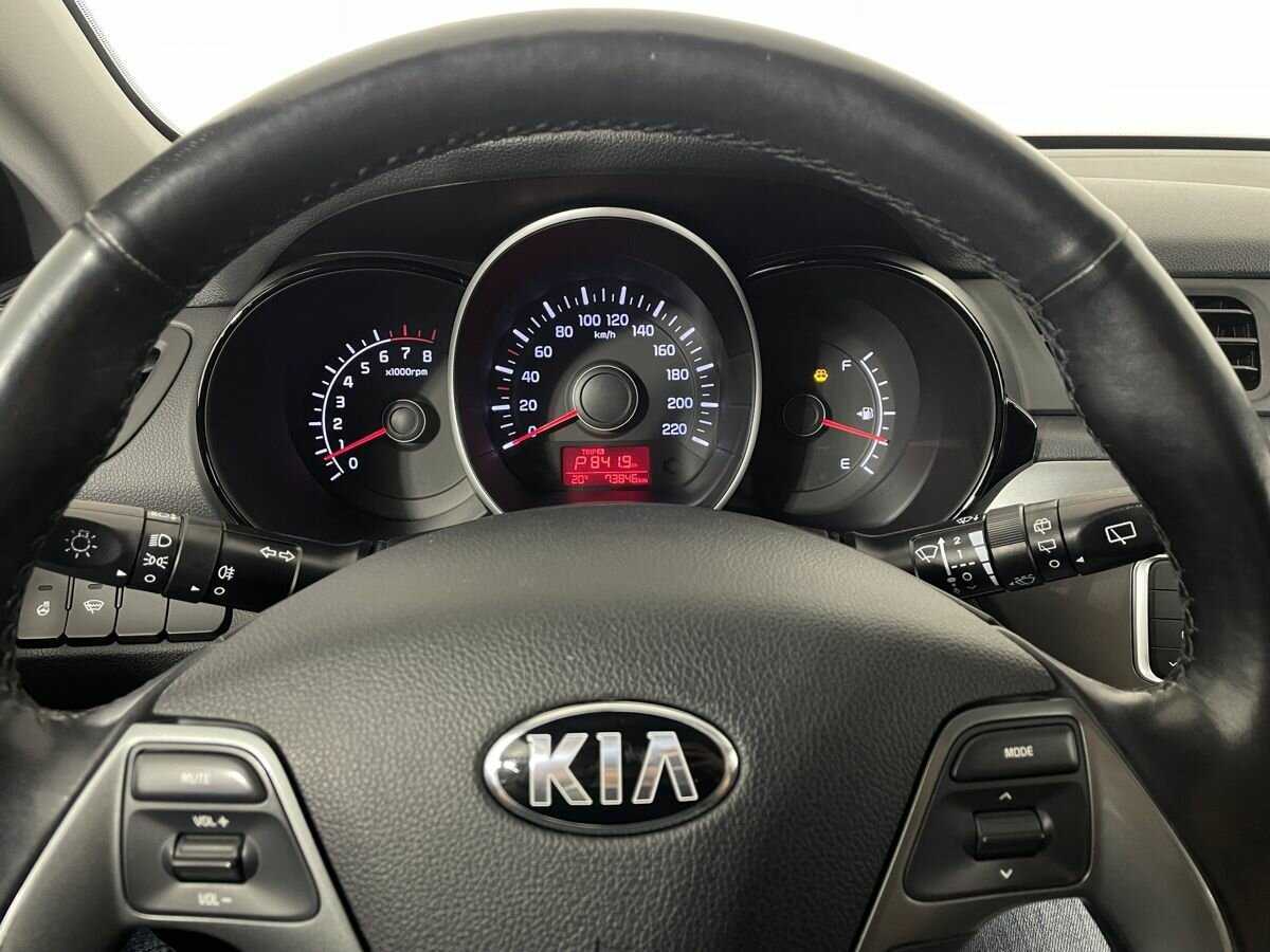 Купить Kia Rio, 2017, 73 846 км.. Фото: #10