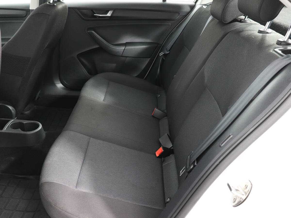 Купить Skoda Rapid, 2019, 118 586 км.. Фото: #10