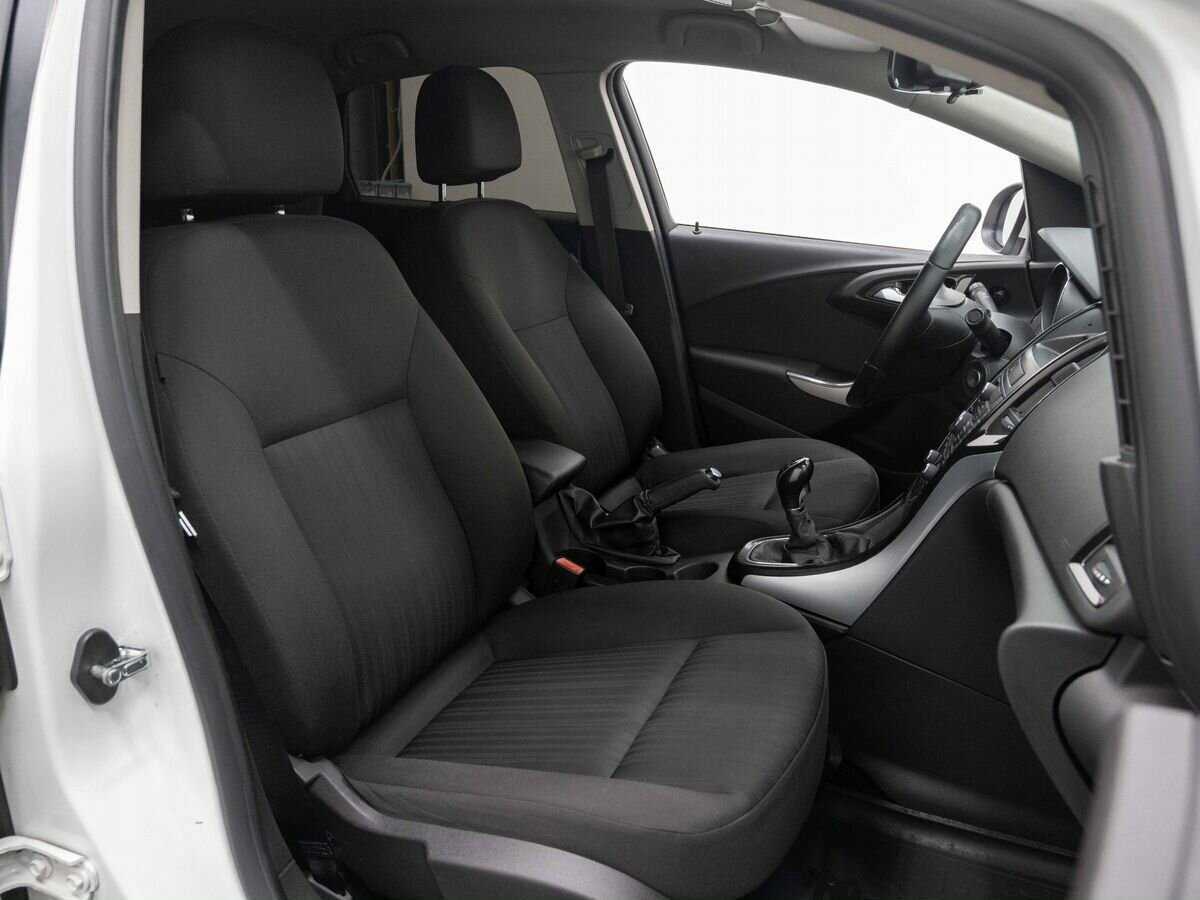 Купить Opel Astra, 2013, 236 636 км.. Фото: #11