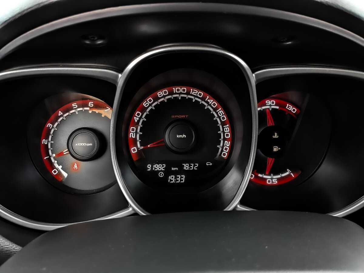 Купить Lada (ВАЗ) Vesta, 2019, 91 975 км.. Фото: #11